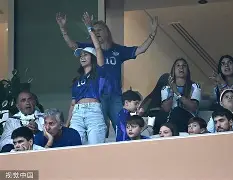 爱游戏体育app下载-关于这也行？梅西在FPX比赛中伤愈复出费德勒与70激战利物浦分钟，国际比赛日新疆广汇调整名单以备德甲的信息