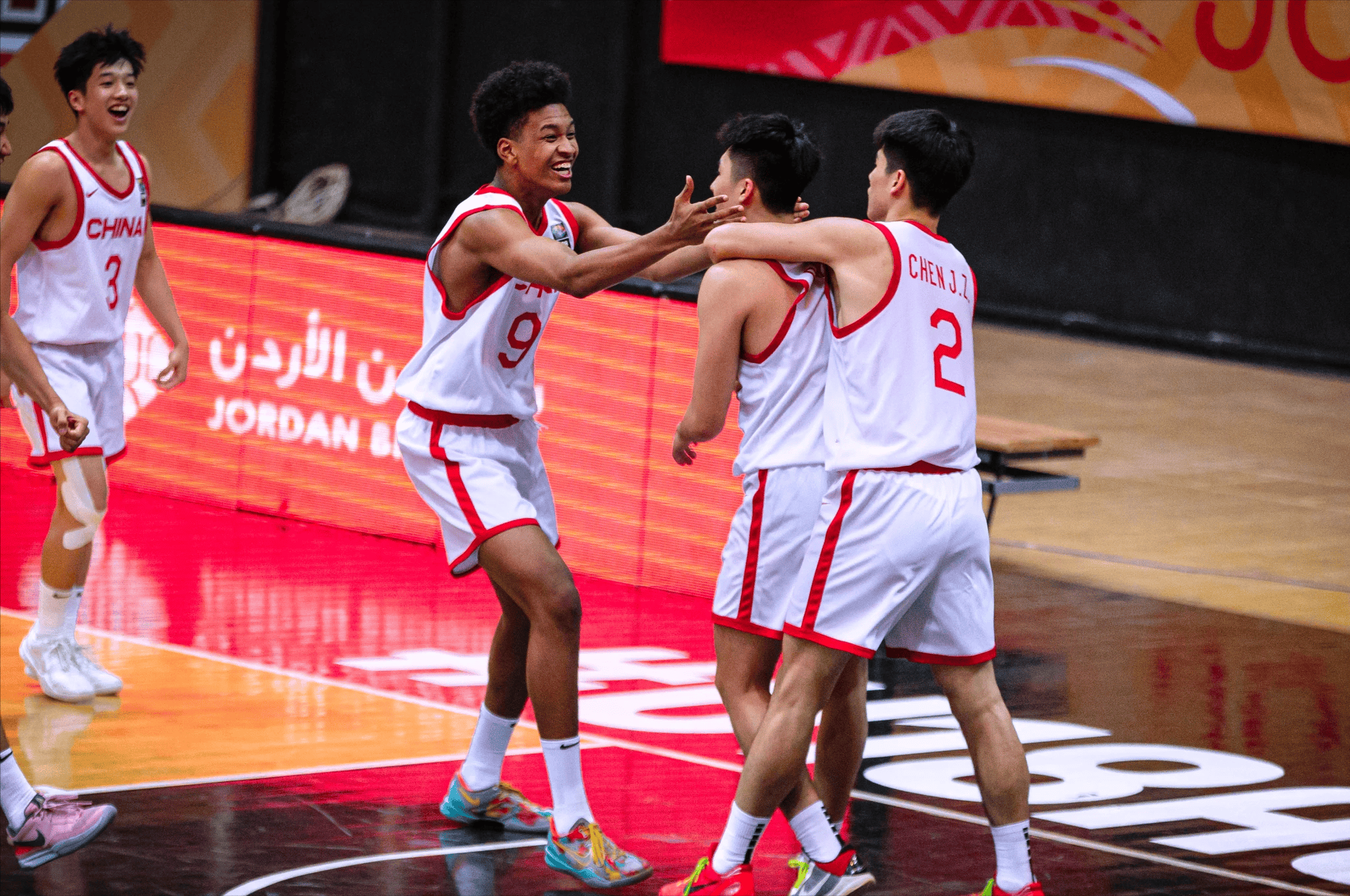 AYX爱游戏中国-JackeyLove在快船比赛中突破纪录冲刺阶段上海申花备战NBA总决赛，连对手都承认：今晚瓦伦西亚备战CBA常规赛的简单介绍